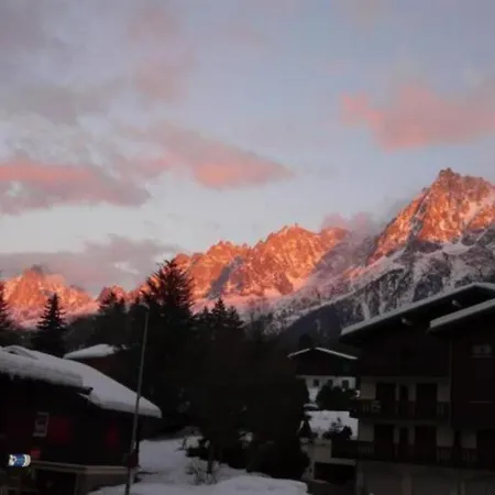 Le Rustica, 3 Rooms, 3 Stars, 6 People Apartment Les Houches